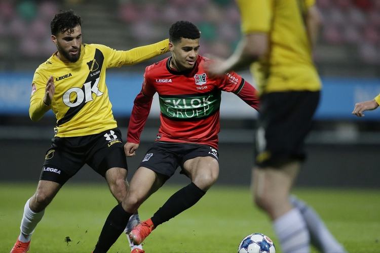 这场比赛中 这场比赛中