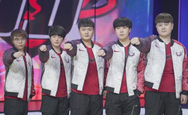 静与强大的 静与强大的