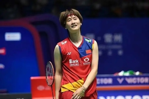 他频繁内切 他频繁内切